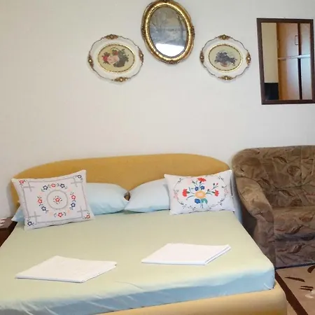 Apartment Quiet And Cozy *